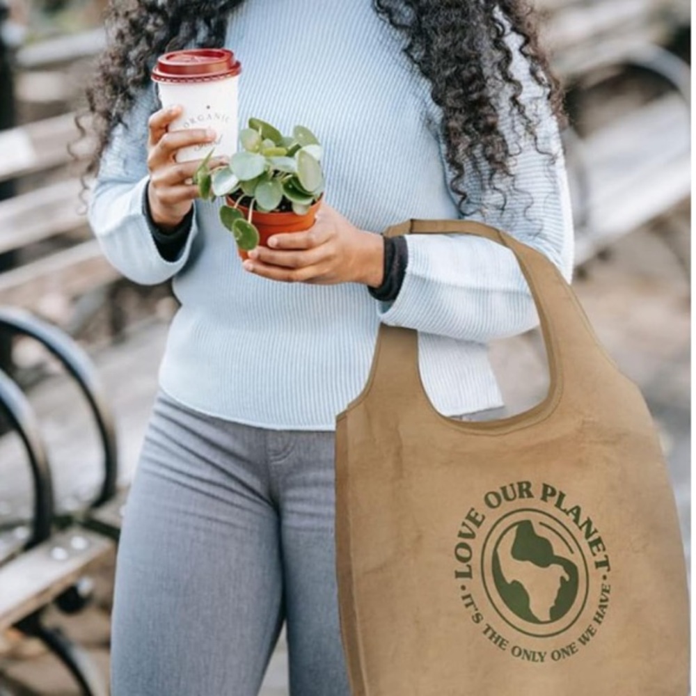 NWT “Love Our Planet” Eco Tote Shoulder Bag Washable Paper Reusable - Picture 3 of 9